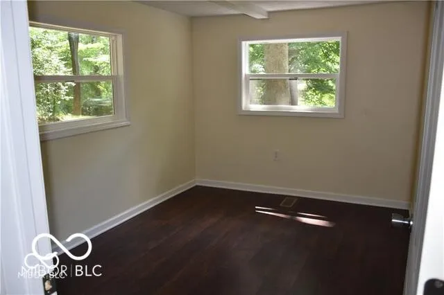 $207,500 | 8779 North Briarwood Lake W Court, Monrovia, IN 46157