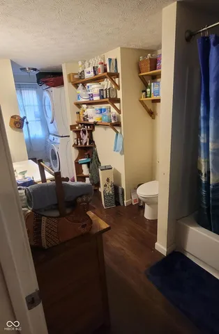 $207,500 | 8779 North Briarwood Lake W Court, Monrovia, IN 46157