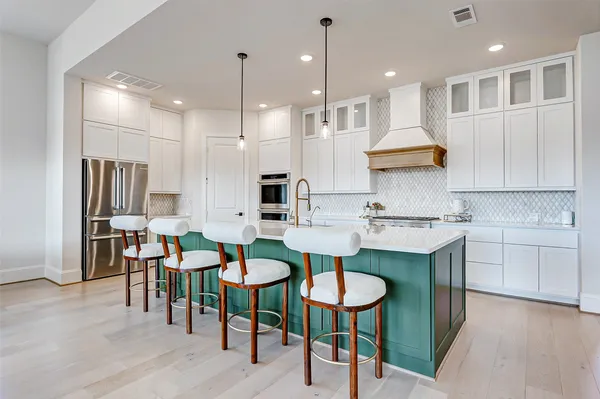 $5,000 | 7606 Redwoods Frst Drive, Katy, TX 77493