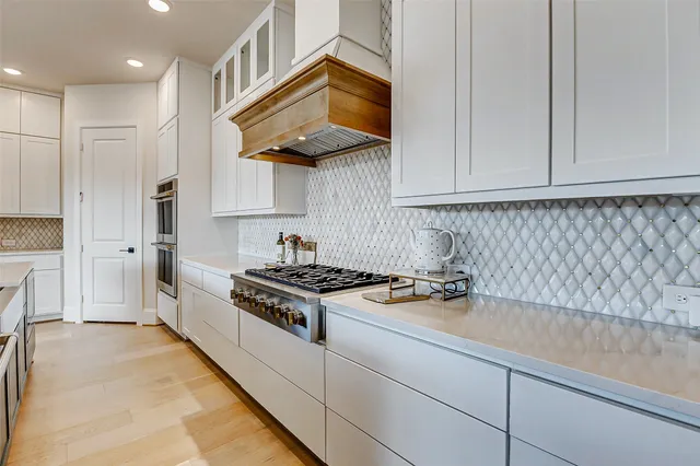 $5,000 | 7606 Redwoods Frst Drive, Katy, TX 77493