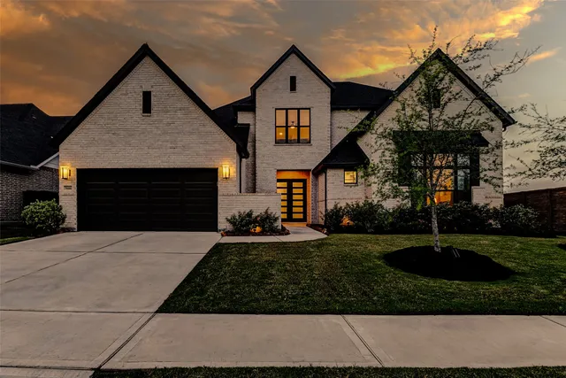 $5,000 | 7606 Redwoods Frst Drive, Katy, TX 77493