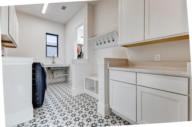 $5,000 | 7606 Redwoods Frst Drive, Katy, TX 77493