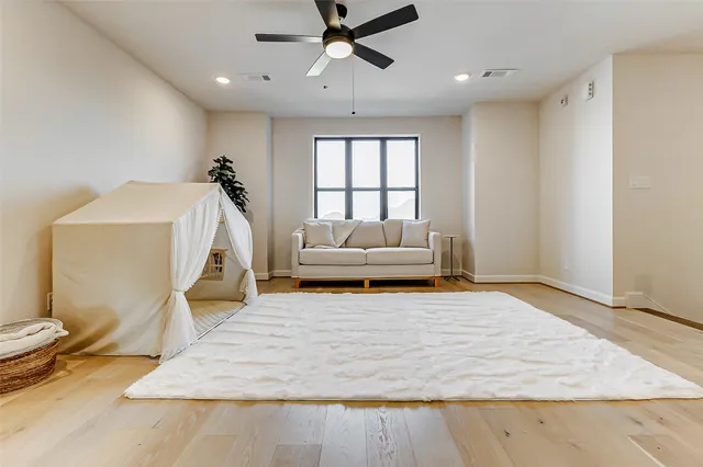 $5,000 | 7606 Redwoods Frst Drive, Katy, TX 77493