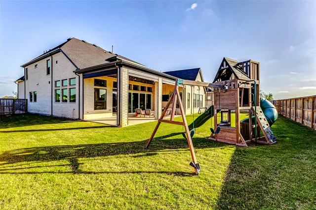 $5,000 | 7606 Redwoods Frst Drive, Katy, TX 77493