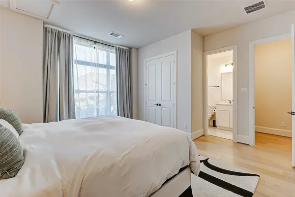 $4,500 | 7606 Redwoods Frst Drive, Katy, TX 77493