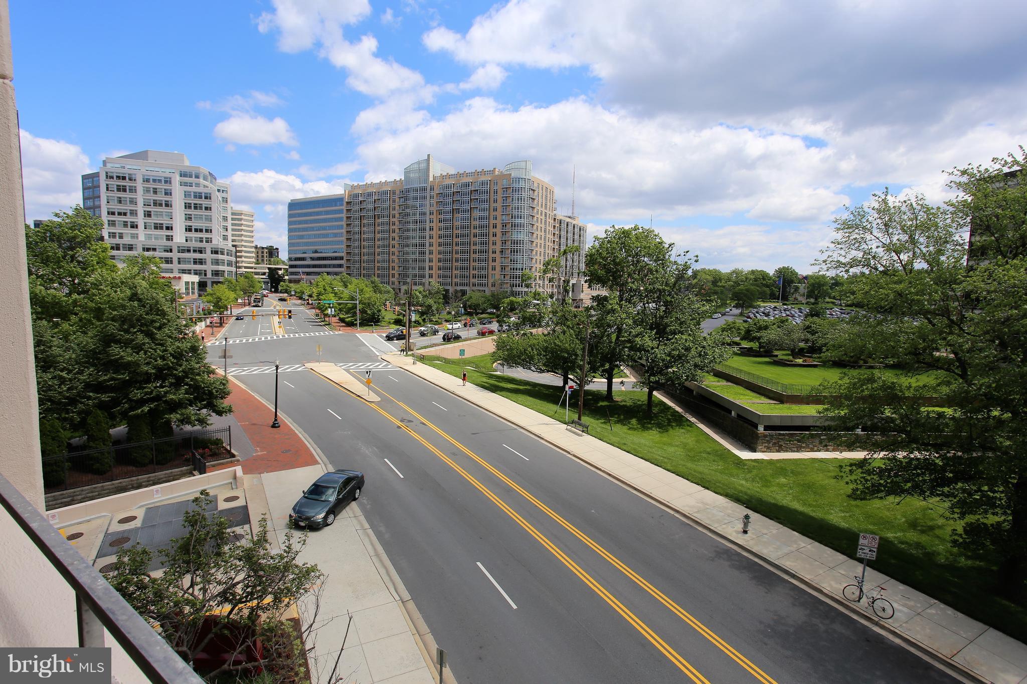 4515 Willard Avenue, Unit 704S Chevy Chase, MD 20815 - Photo 19 of 30 Exterior (General)