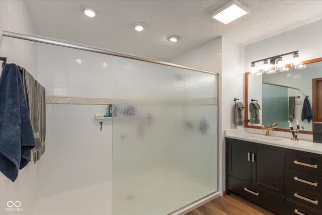 $435,000 | 1967 Rudgate Drive, Avon, IN 46123