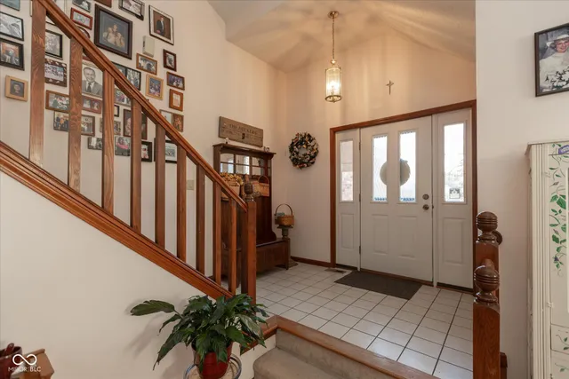 $435,000 | 1967 Rudgate Drive, Avon, IN 46123