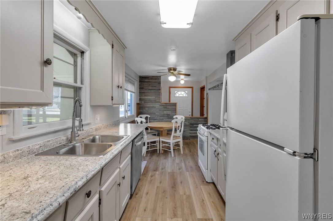 7375 St Joseph Road Niagara, NY 14304 - Photo 13 of 47