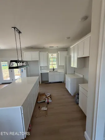 $594,900 | 5122 Aspen Avenue, Morristown, TN 37813