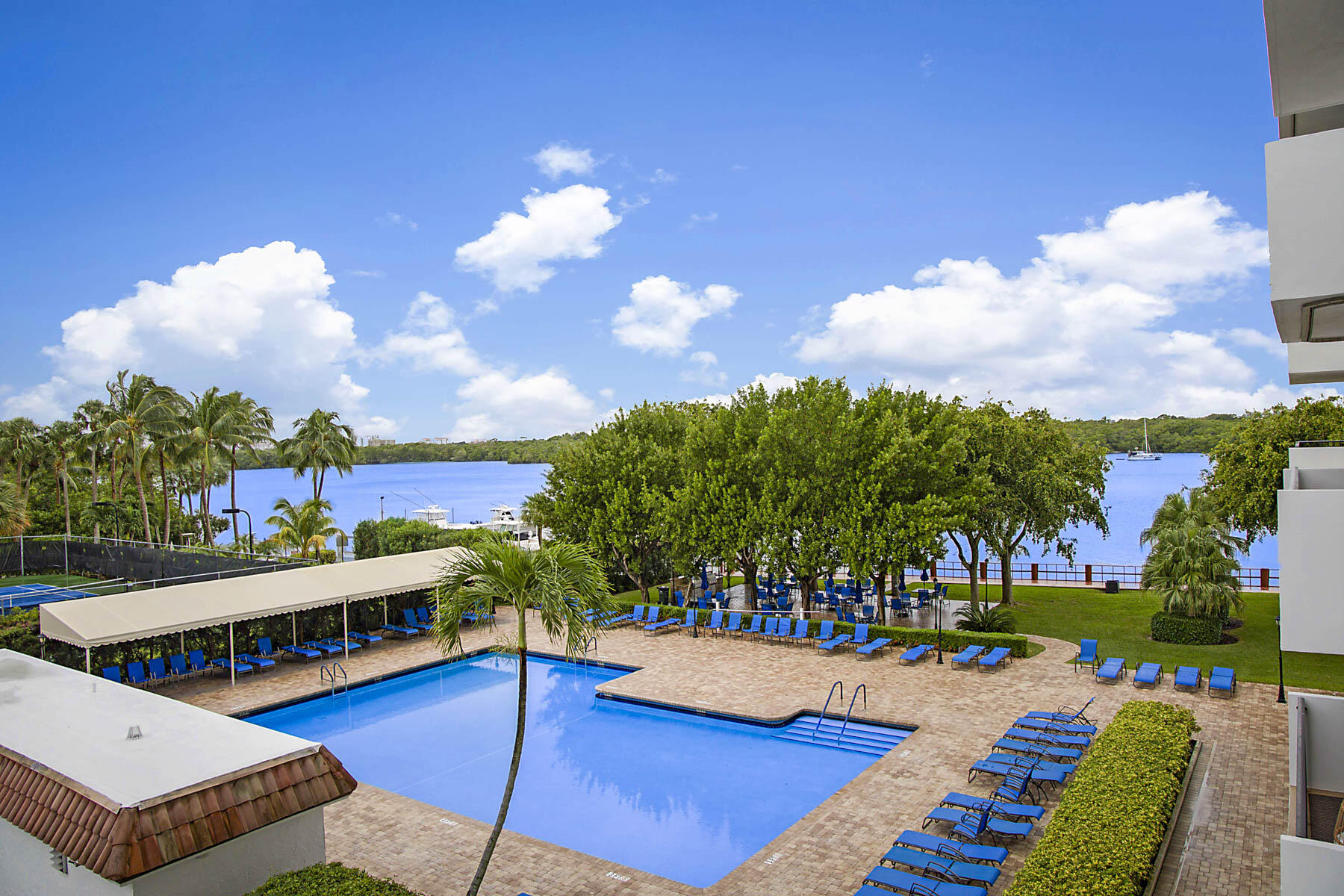 2121 North Ocean Boulevard, Unit 305W Boca Raton, FL 33431 - Photo 2 of 75 VIEWS