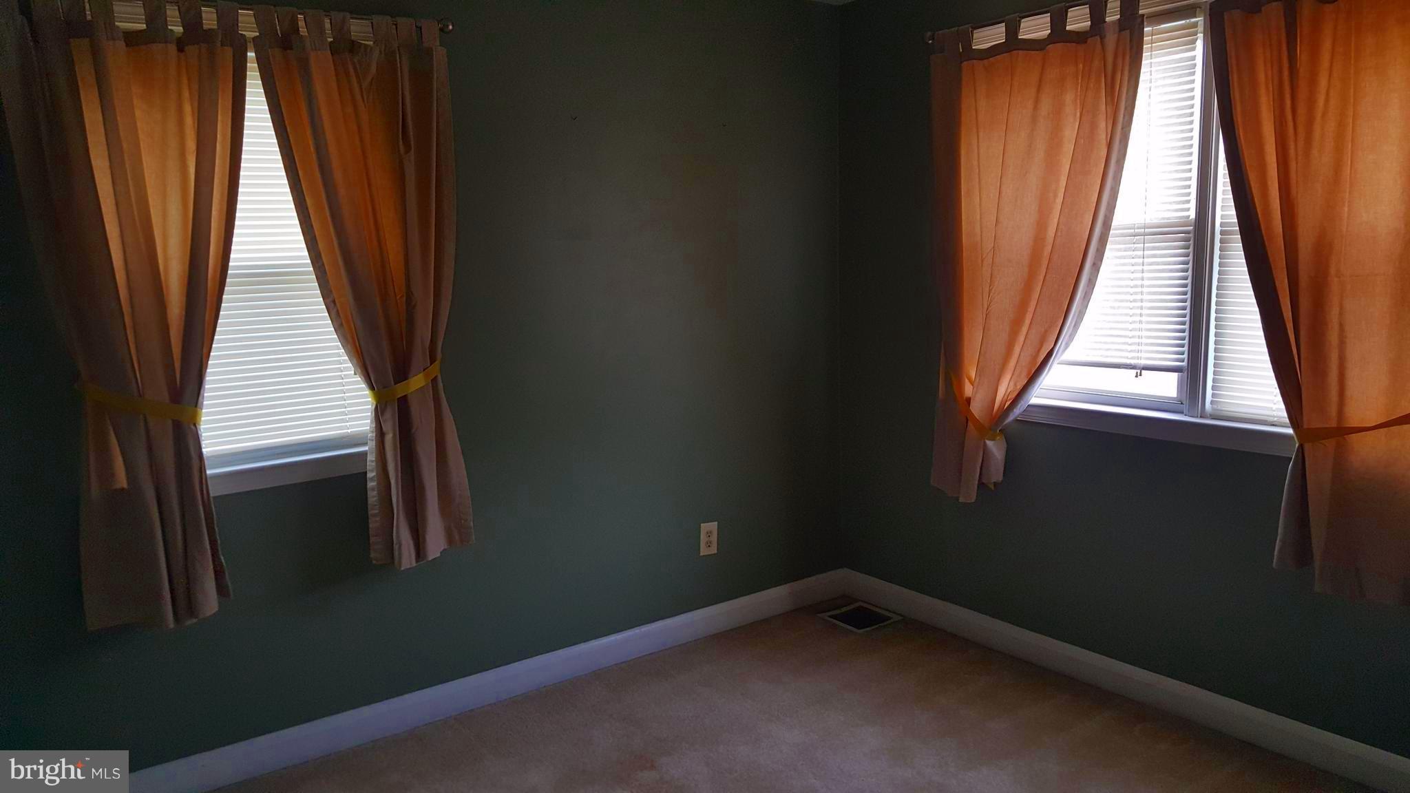 345 Grovethorn Road Middle River, MD 21220 - Photo 6 of 19 Bedroom (Master)