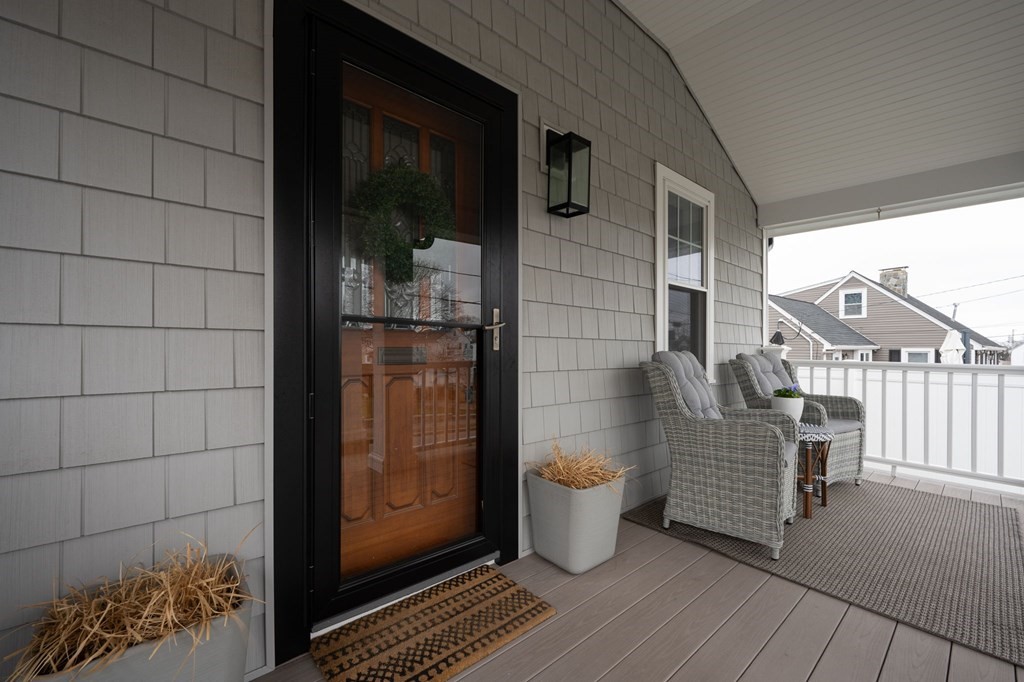 100 Albatross Road Quincy, MA 02169 - Photo 3 of 31 Gallery Image 3