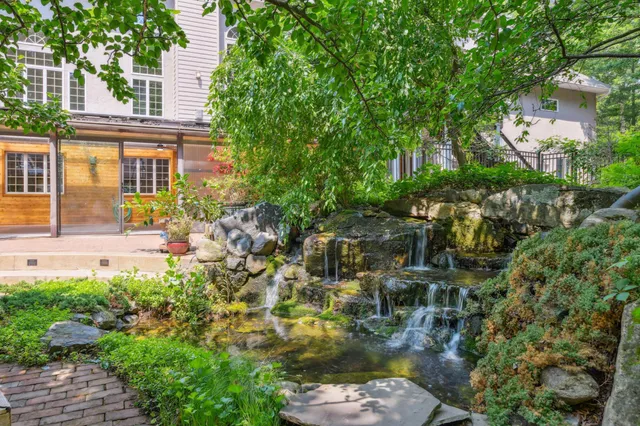 $1,295,000 | 9755 Primrose Avenue North, Stillwater, MN 55082