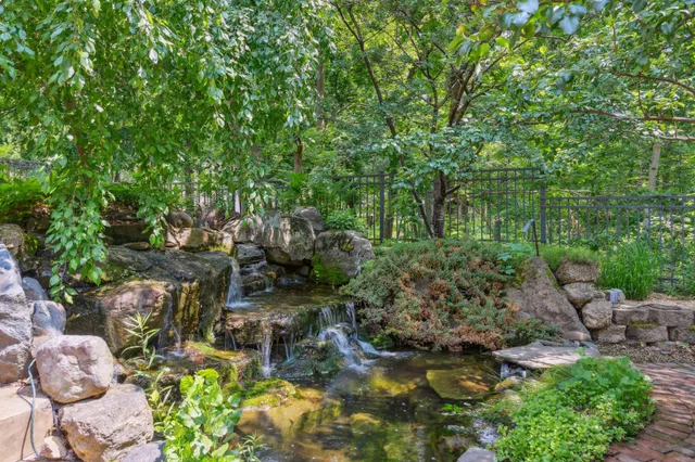 $1,295,000 | 9755 Primrose Avenue North, Stillwater, MN 55082