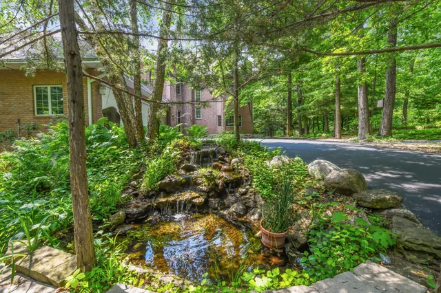 $1,295,000 | 9755 Primrose Avenue North, Stillwater, MN 55082