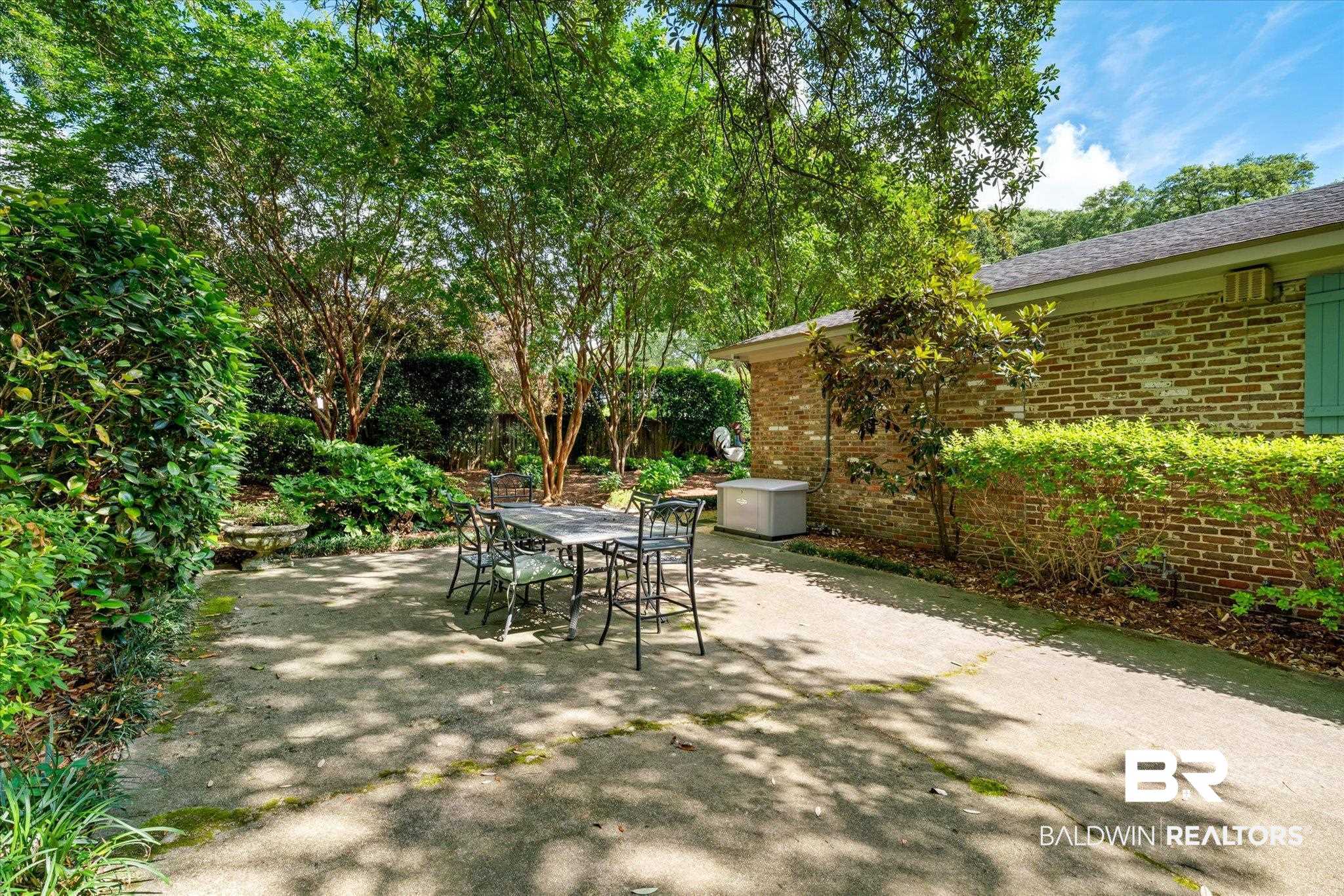 68 Byrnes Boulevard Mobile, AL 36608 - Photo 38 of 44