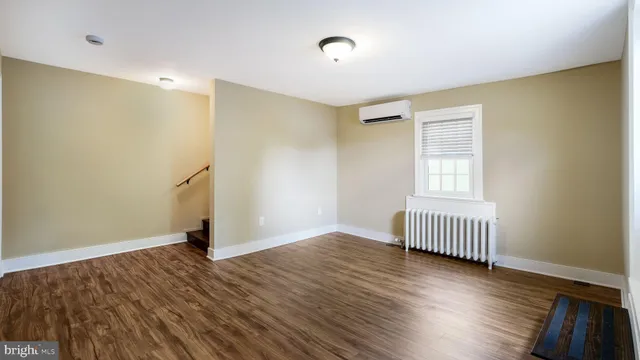 $2,200 | 112 East State Street, Unit 6, Doylestown, PA 18901