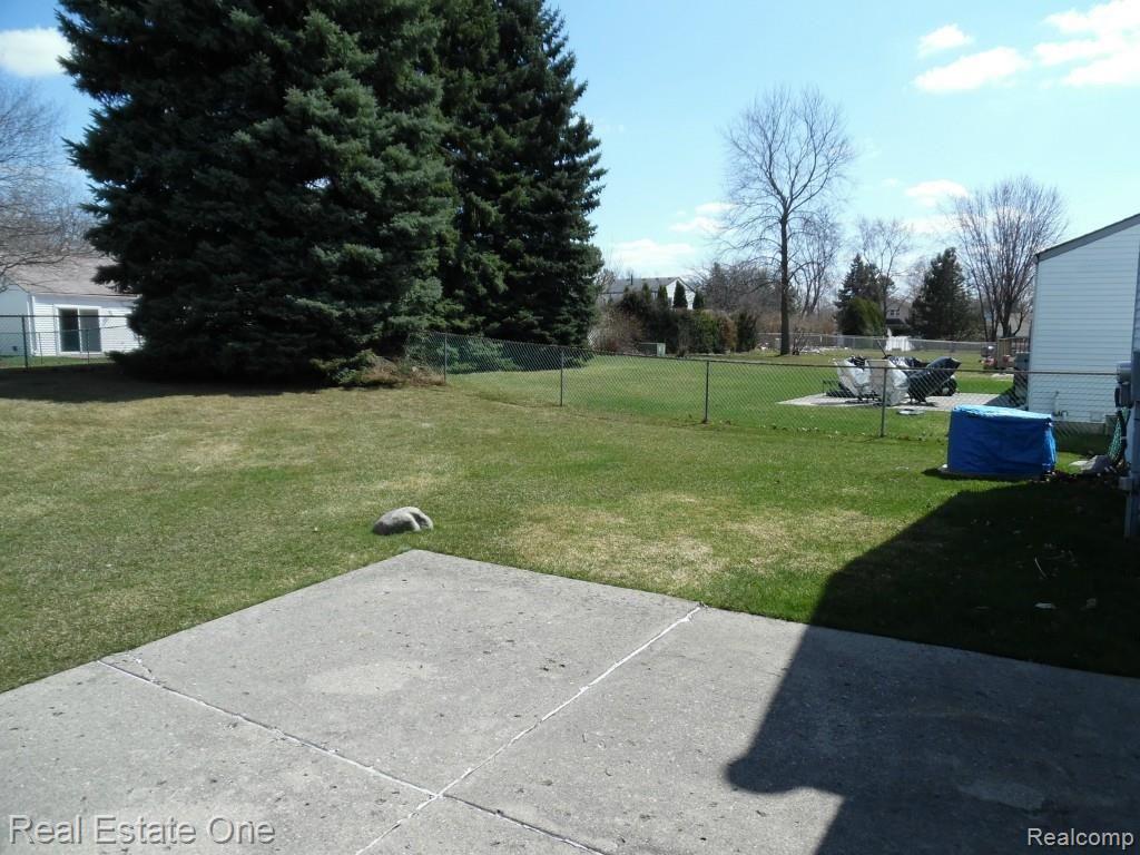 42051 Ridge Road West Novi, MI 48375 - Photo 29 of 29