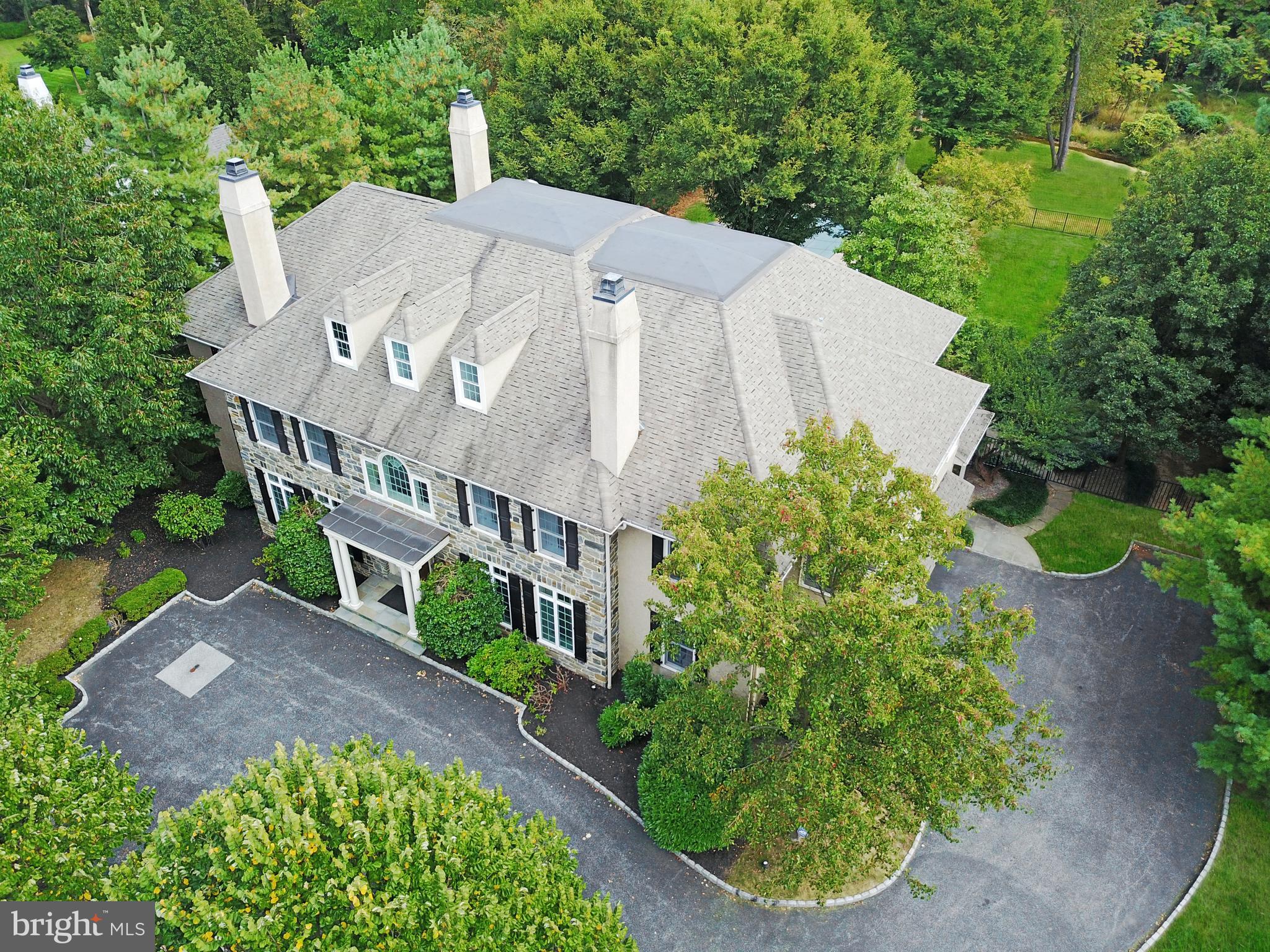 1017 Whitegate Road Wayne, PA 19087 - Photo 2 of 33 Fantastic Landscaping