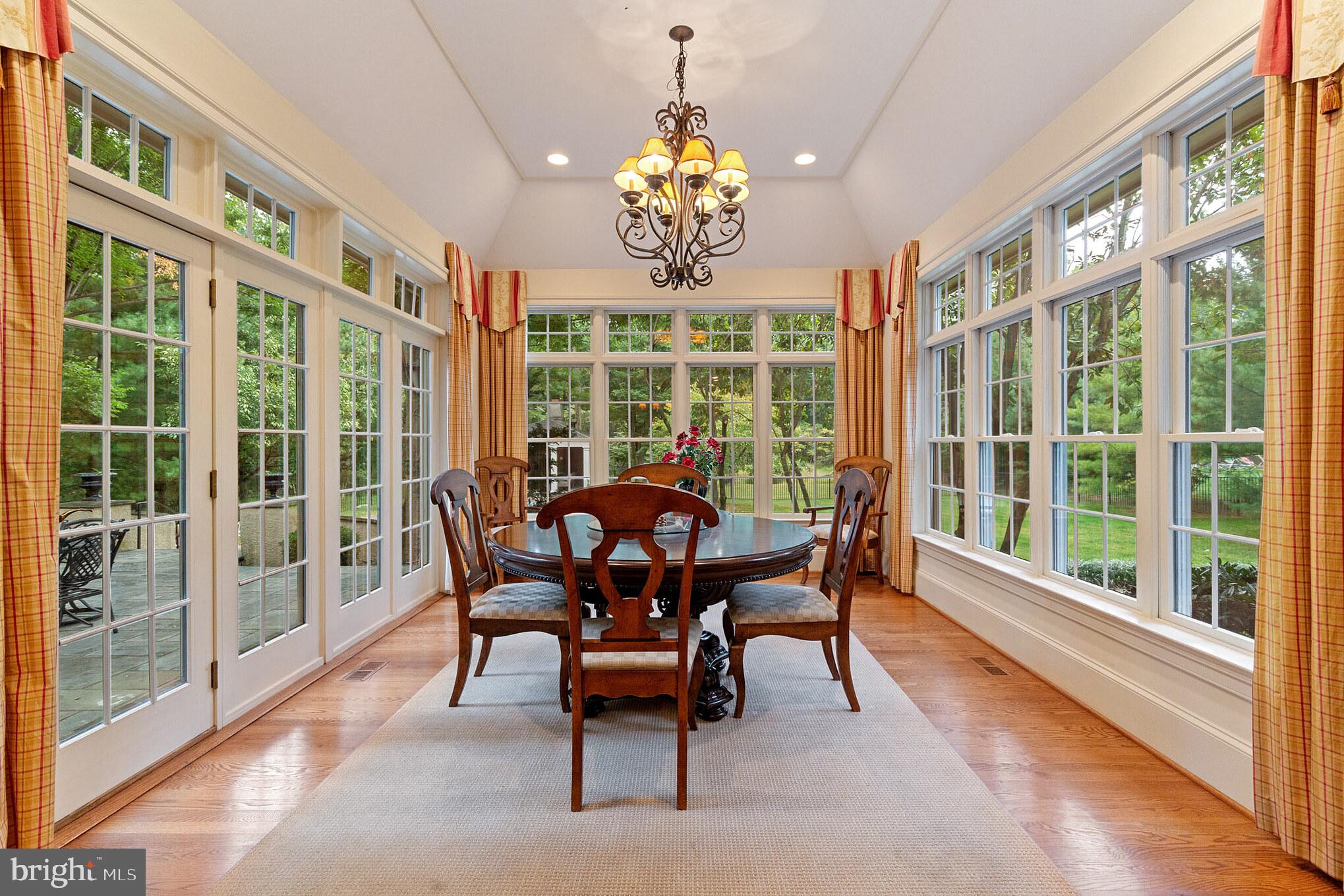 1017 Whitegate Road Wayne, PA 19087 - Photo 12 of 33 Breakfast Nook