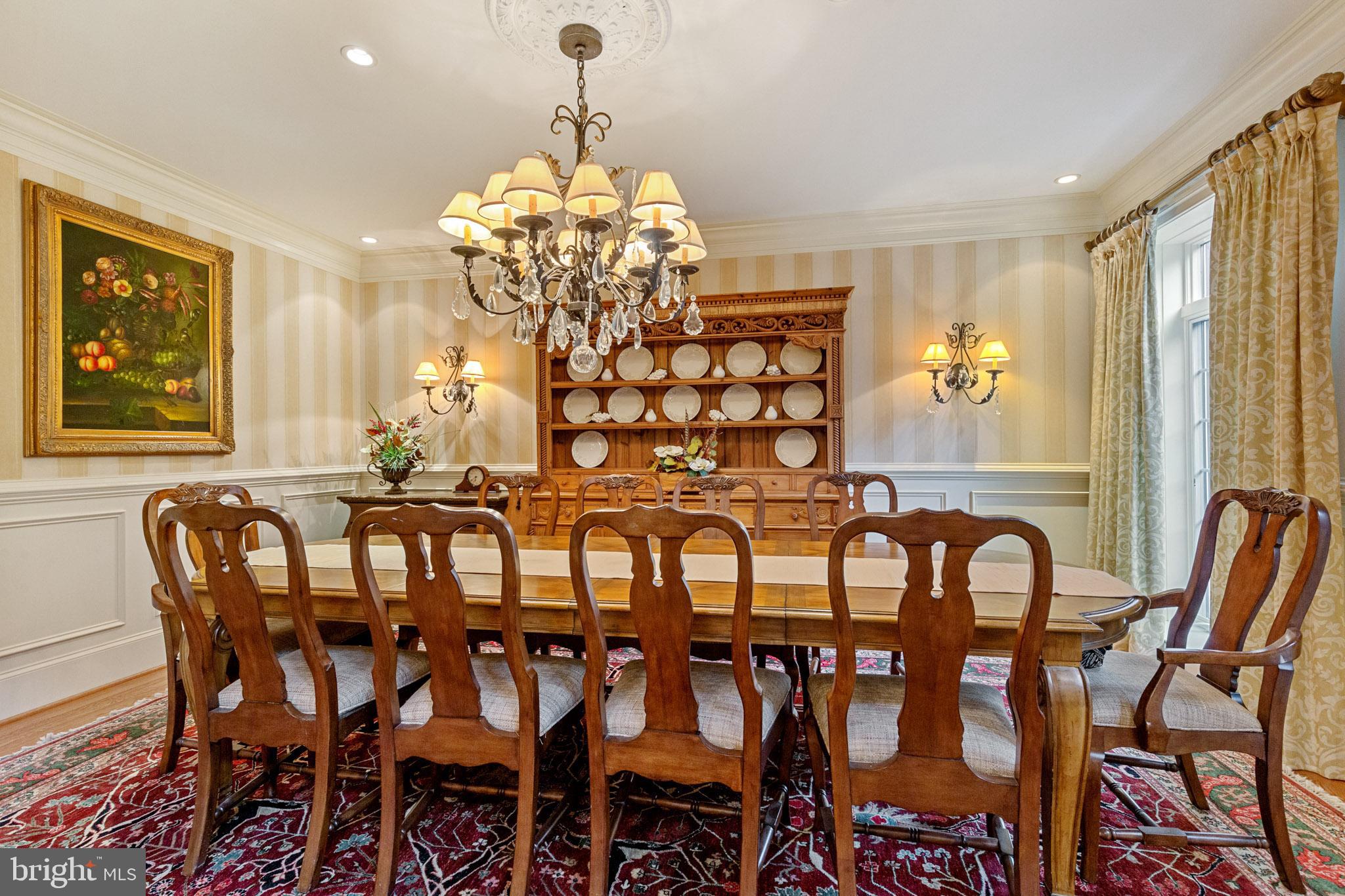 1017 Whitegate Road Wayne, PA 19087 - Photo 6 of 33 Dining Room