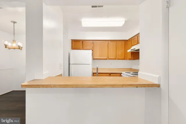 a bathroom with a tub