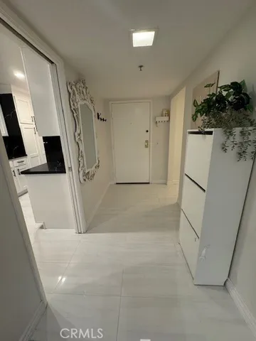 $4,000 | 260 Cagney Lane, Unit 106, Newport Beach, CA 92663