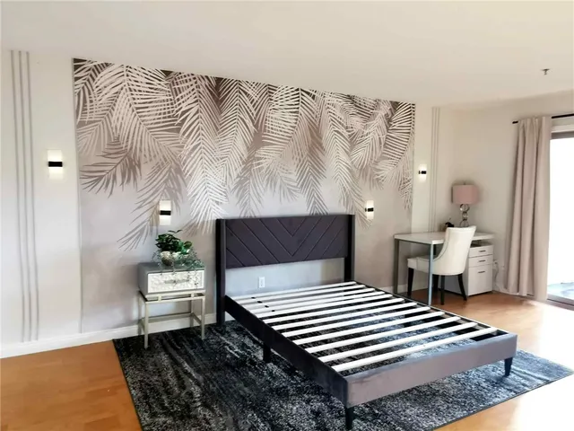 $4,000 | 260 Cagney Lane, Unit 106, Newport Beach, CA 92663