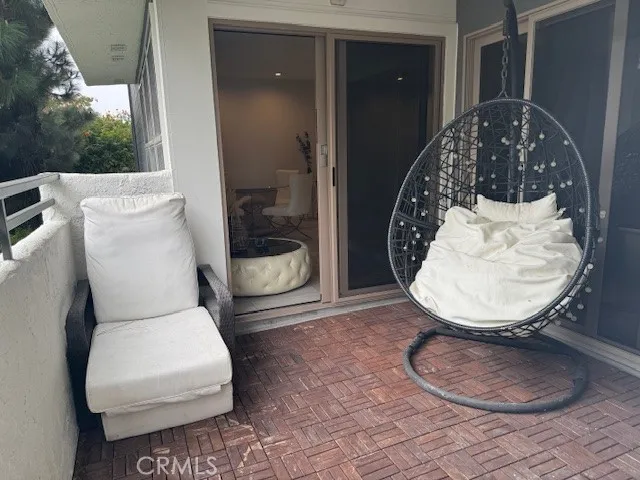 $4,000 | 260 Cagney Lane, Unit 106, Newport Beach, CA 92663