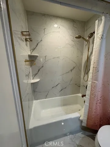 $4,000 | 260 Cagney Lane, Unit 106, Newport Beach, CA 92663