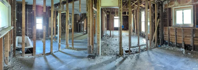 $37,900 | 3640 South Washington Street, Marion, IN 46953