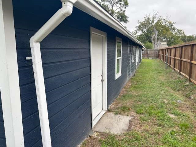 4711 3rd Street Bacliff, TX 77518 - Photo 4 of 14