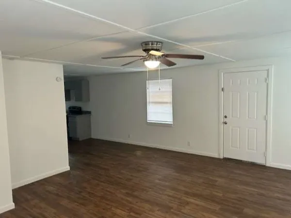 $242,499 | 4711 3rd Street, Bacliff, TX 77518