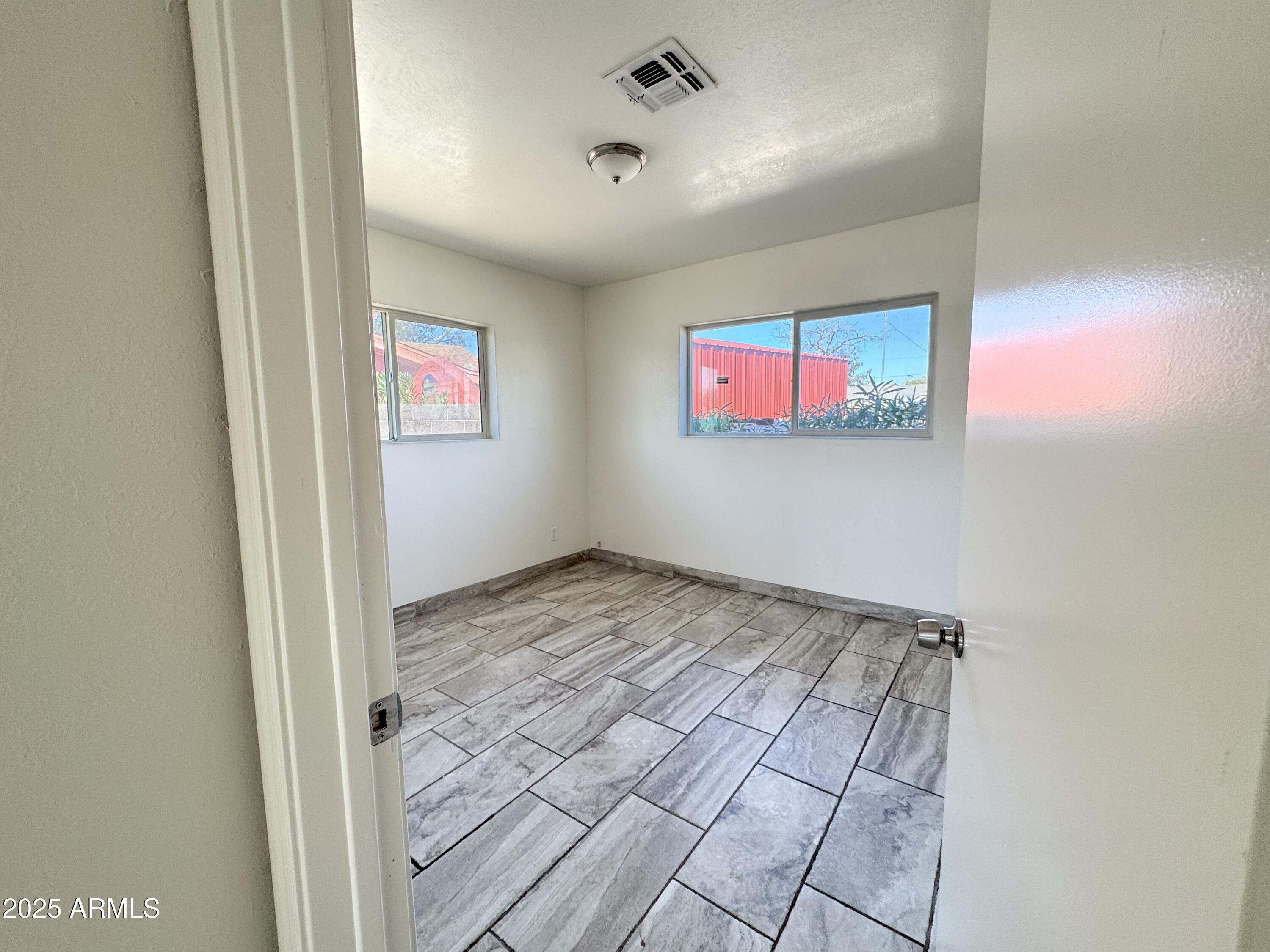 2739 West Rancho Drive Phoenix, AZ 85017 - Photo 18 of 32 18-IMG_1242