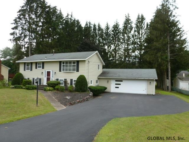 136 Woodin Road Halfmoon, NY 12065 - Photo 1 of 20 Photo 1