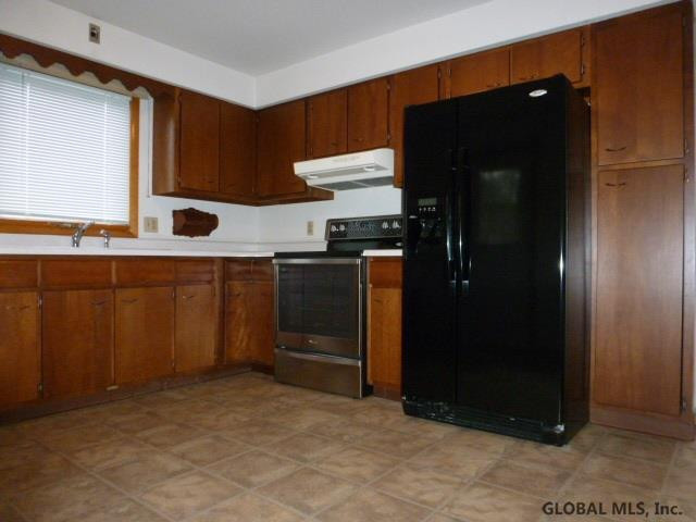 136 Woodin Road Halfmoon, NY 12065 - Photo 3 of 20 Photo 3