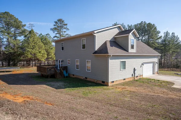$369,000 | 185 Bell Lake Drive, Trenton, GA 30752