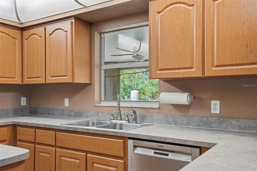 17469 Maberly Road Weeki Wachee, FL 34614 - Photo 19 of 66