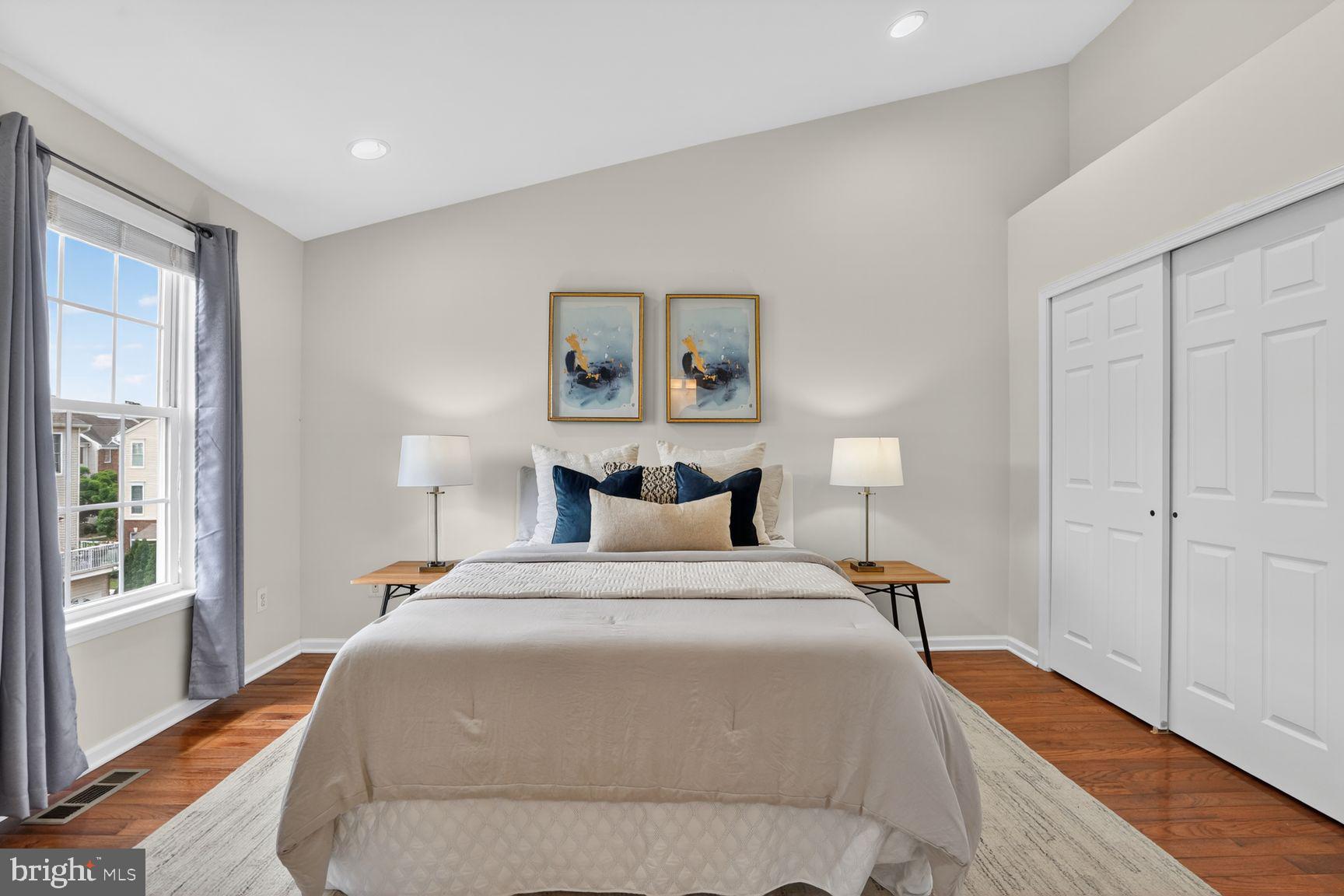 42882 Conrad Terrace Chantilly, VA 20152 - Photo 2 of 42