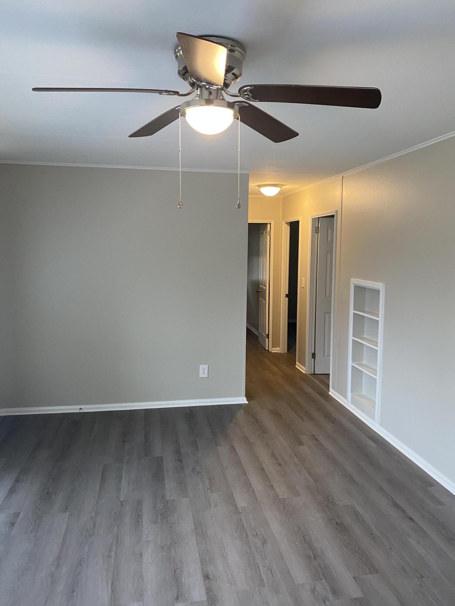 2752 Dorothy Layne Springfield, OH 45505 - Photo 8 of 20