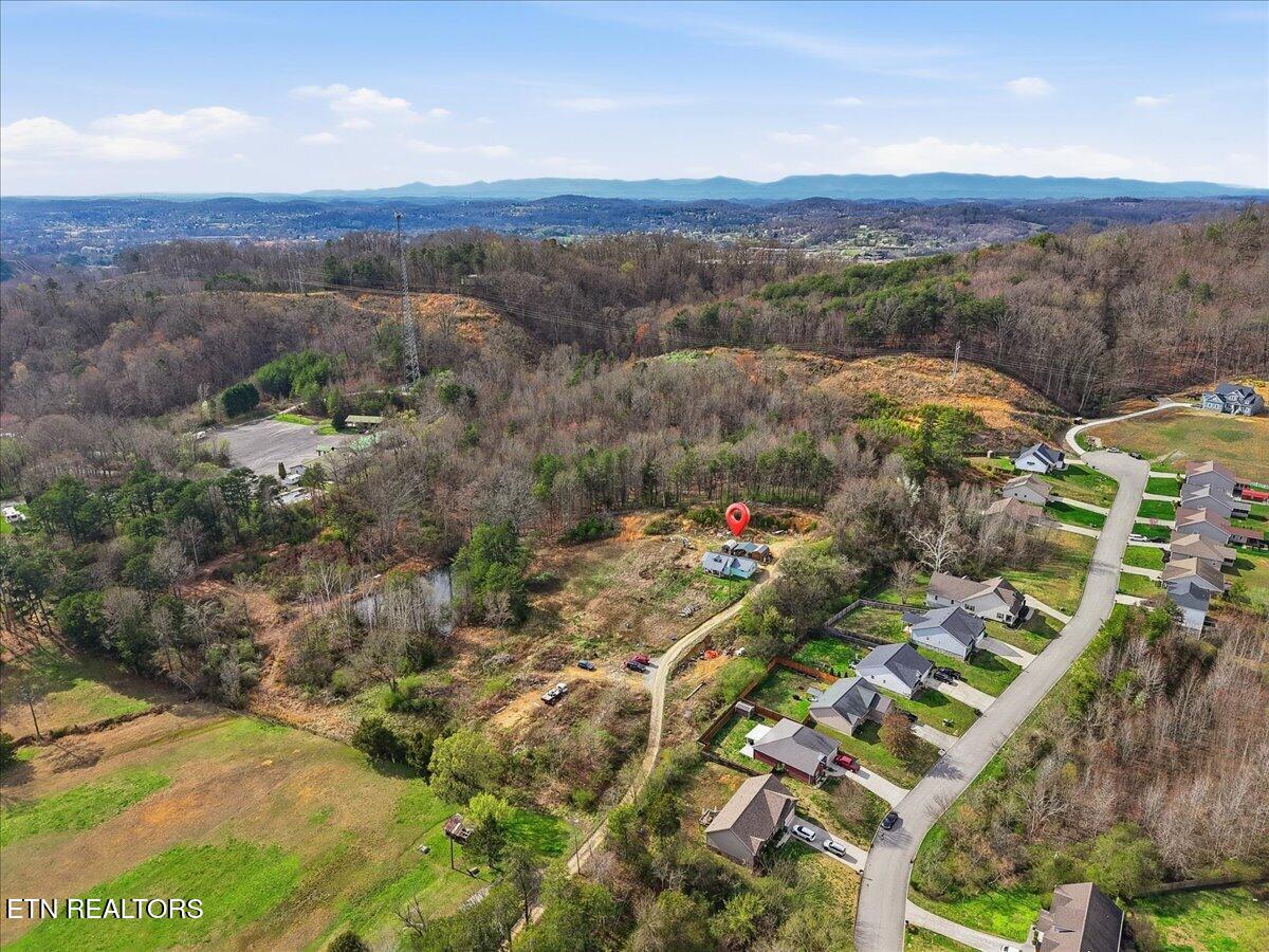 541 Dante Road Knoxville, TN 37918 - Photo 11 of 11 11-013_dji_fly_20260311_162240_0038_1773