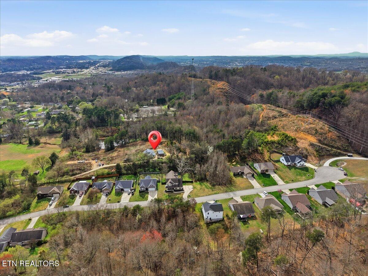 541 Dante Road Knoxville, TN 37918 - Photo 3 of 11 03-003_dji_fly_20260311_161652_0008_1773