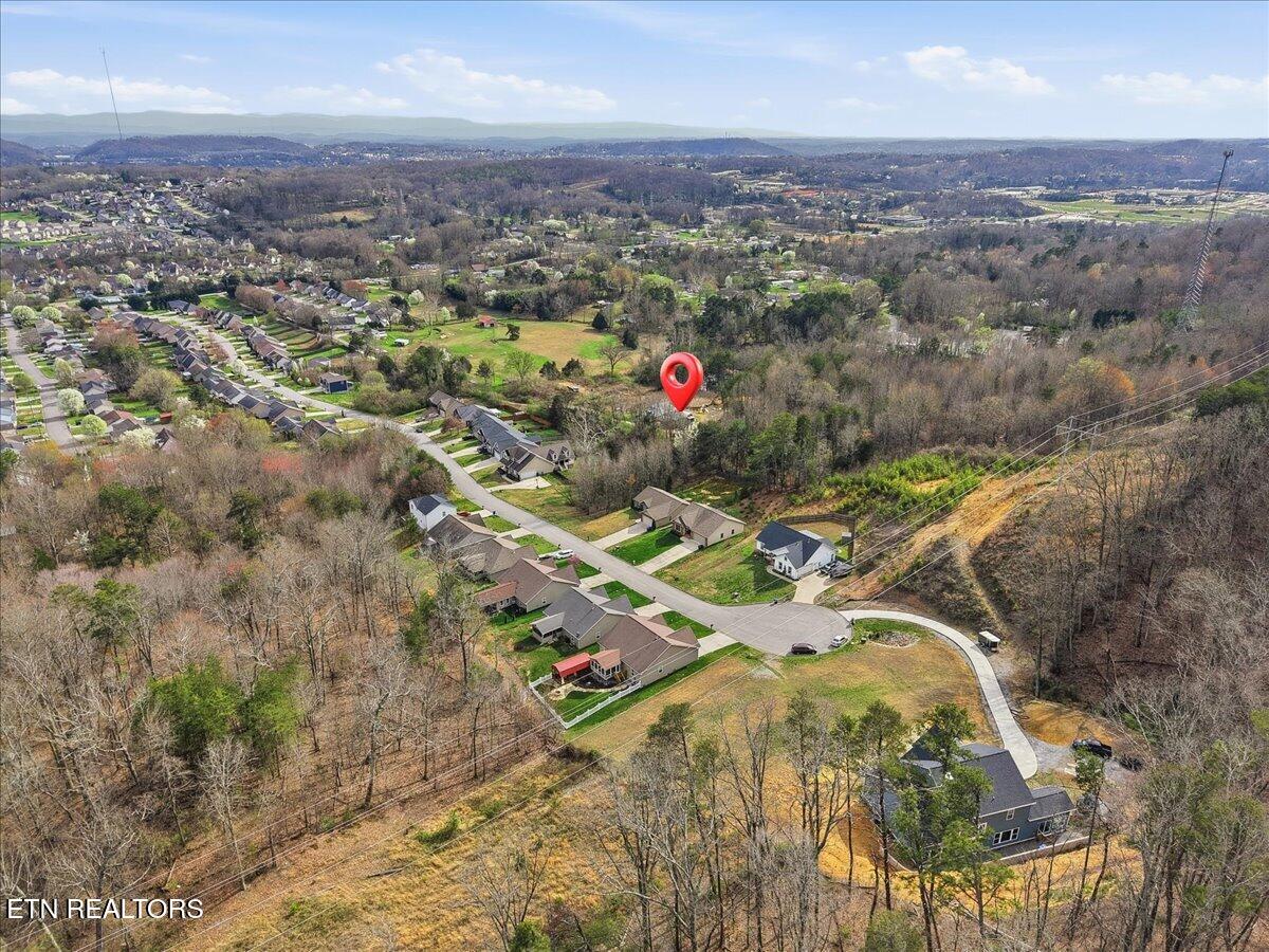 541 Dante Road Knoxville, TN 37918 - Photo 5 of 11 05-005_dji_fly_20260311_161756_0014_1773