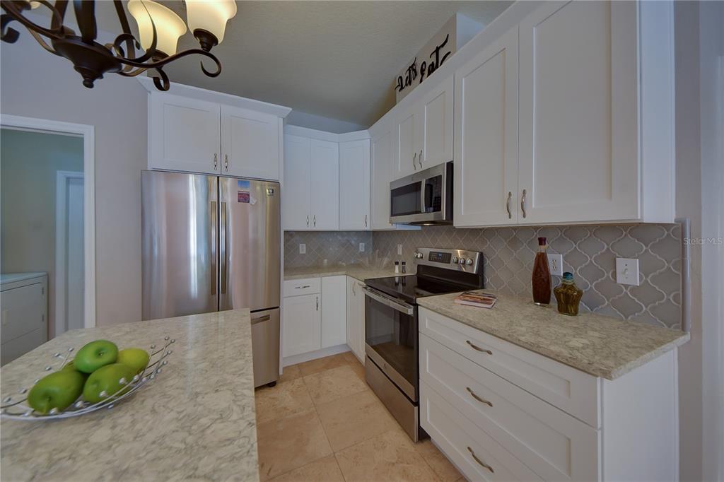 2823 Windcrest Oaks Court Valrico, FL 33594 - Photo 20 of 41