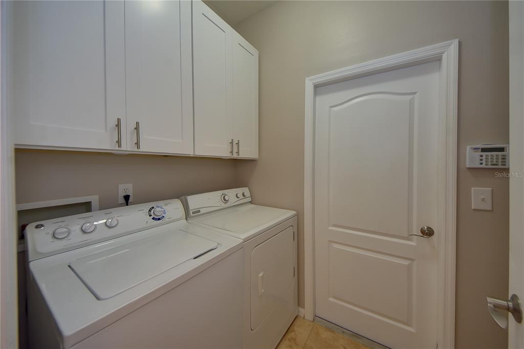 2823 Windcrest Oaks Court Valrico, FL 33594 - Photo 22 of 41