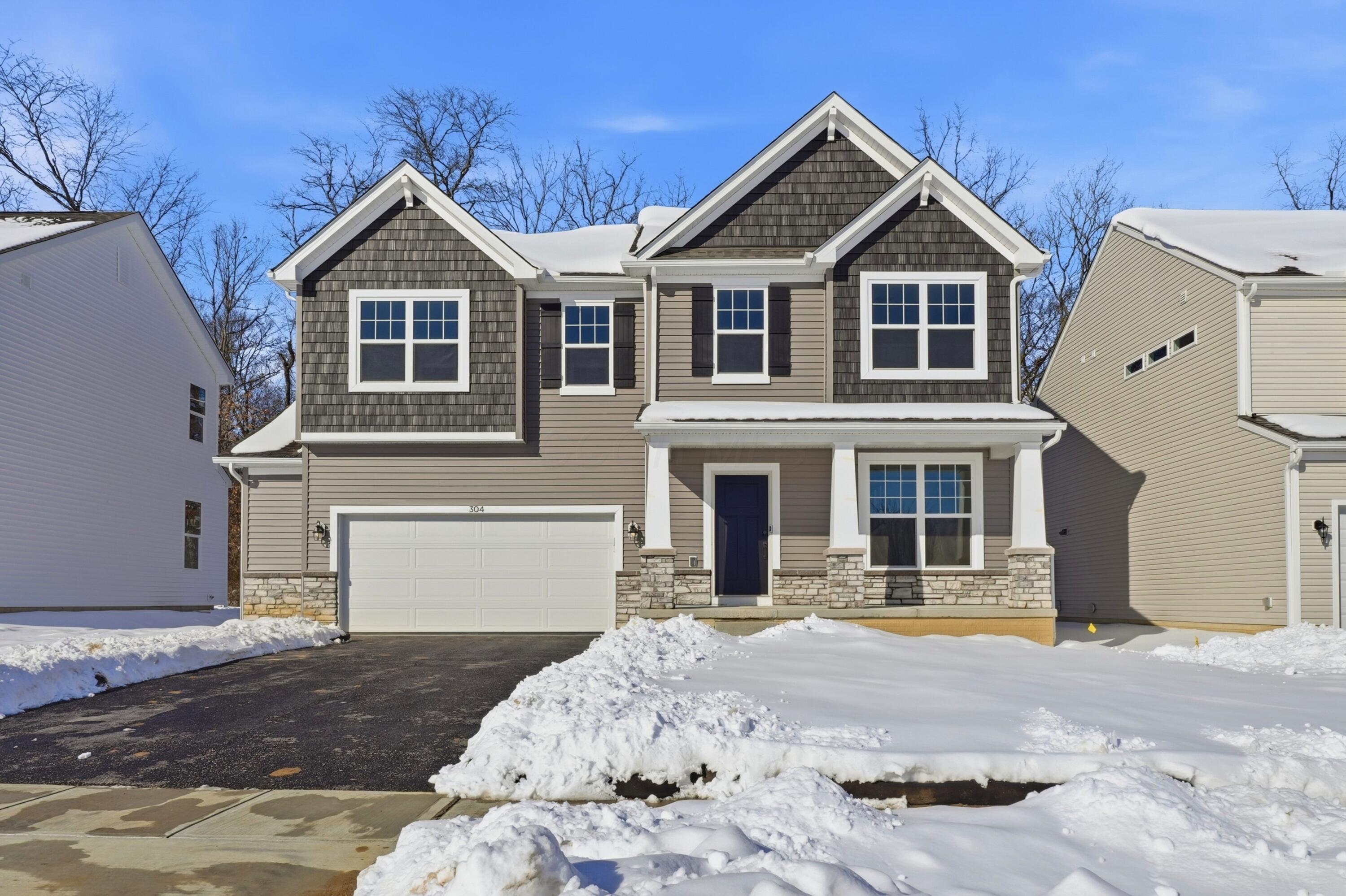 304 Cherry Hills Road Commercial Point, OH 43116 - Photo 1 of 47 Exterior