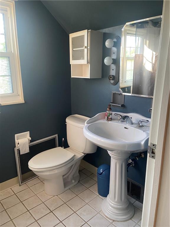 175 Crescent Hills Road Pittsburgh, PA 15235 - Photo 7 of 17 Gallery Image 7