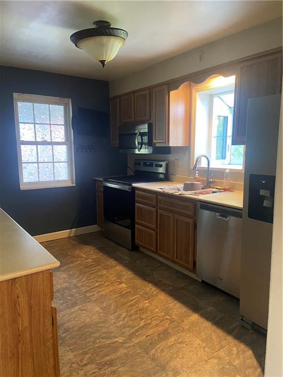 175 Crescent Hills Road Pittsburgh, PA 15235 - Photo 10 of 17 Gallery Image 10