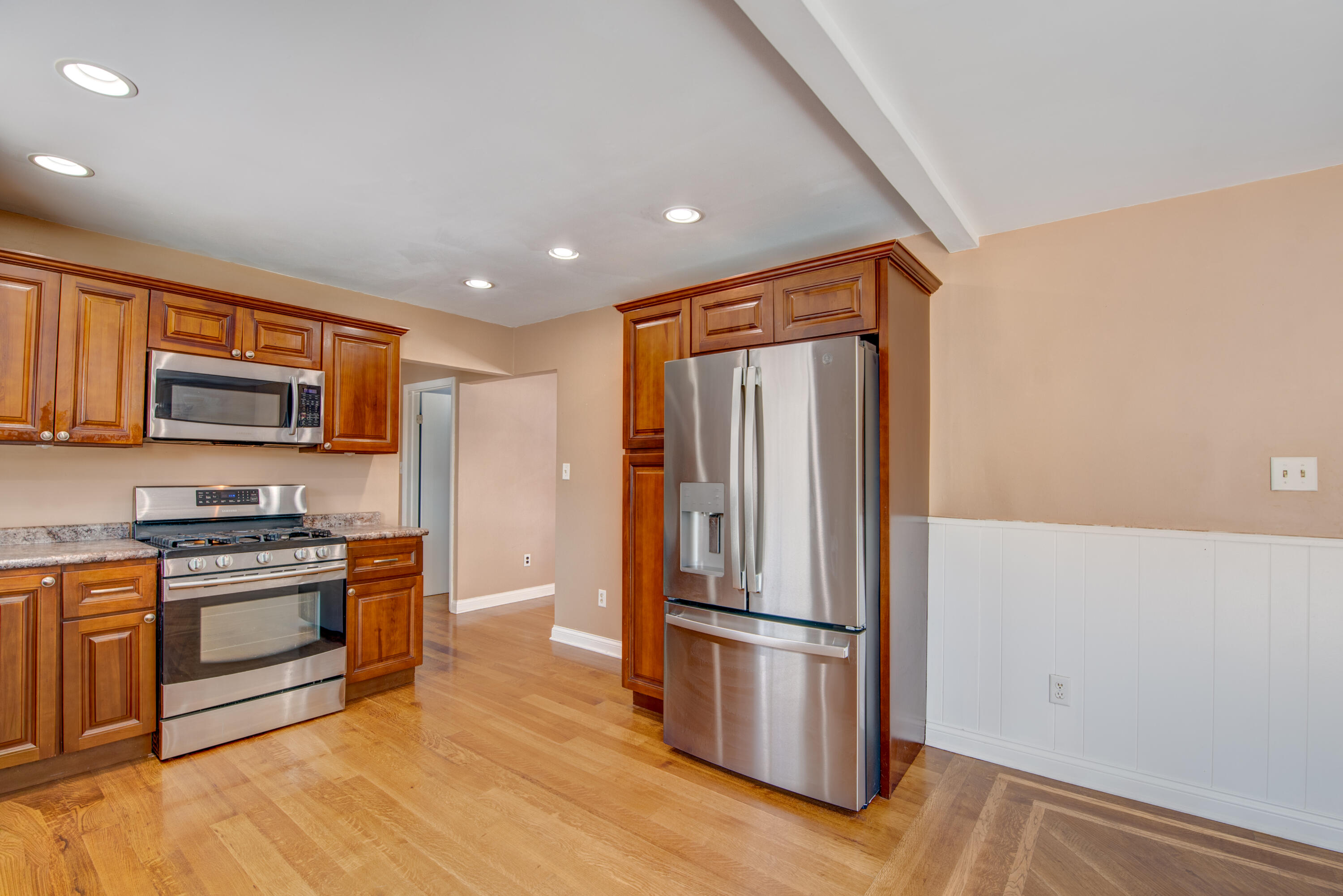 12418 White Oak Drive Crown Point, IN 46307 - Photo 17 of 52 3000x2003